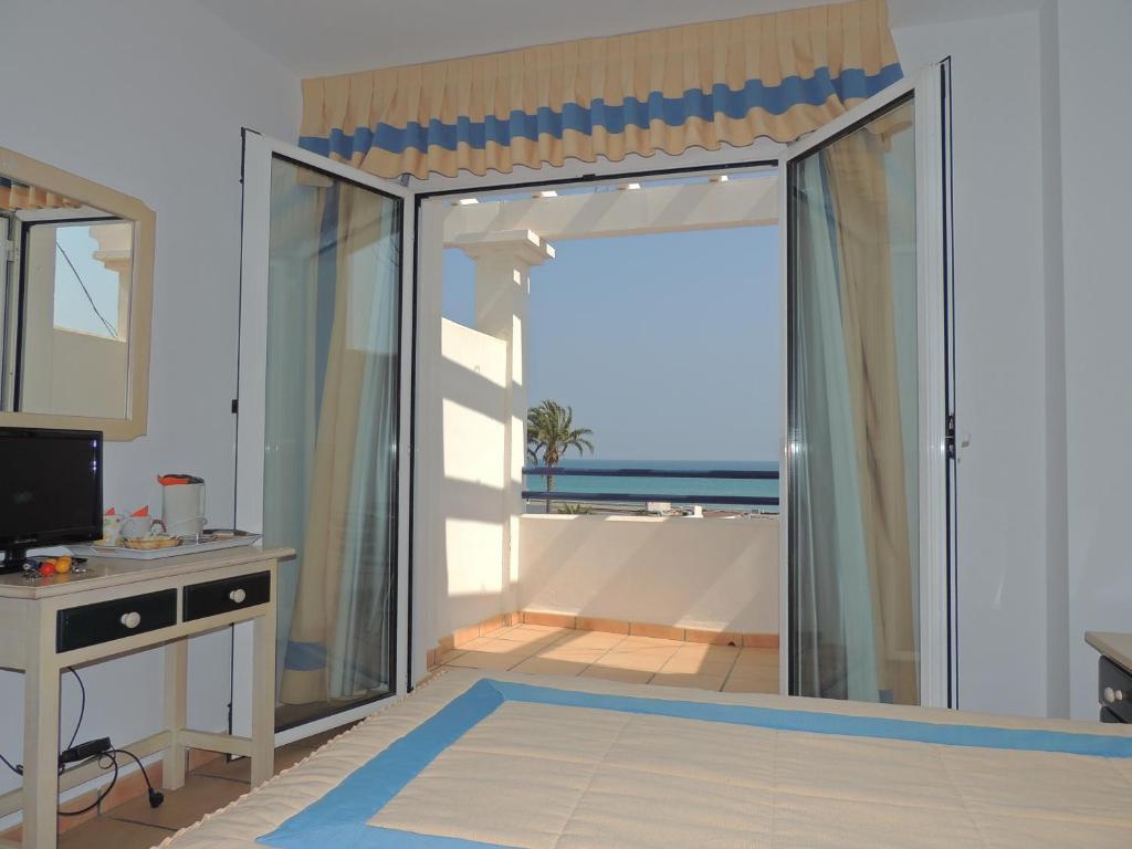 Virgen Del Mar Holidays Hotel Mojacar Room photo